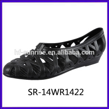 2014 Porzellan Mode billigste Pvc Schuhe